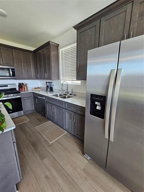 2507 Roundstone Way - Photo 5 of 27