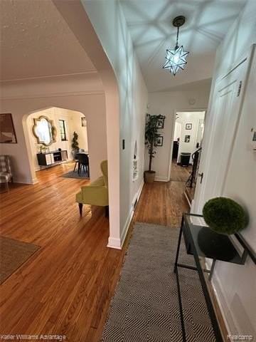 20020 Riopelle St - Photo 4 of 21