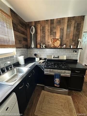 20020 Riopelle St - Photo 7 of 21