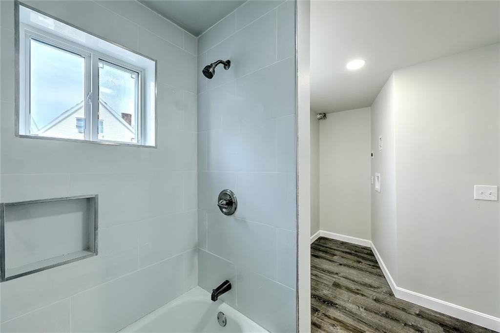 589 Public St #2 - Photo 5 of 10