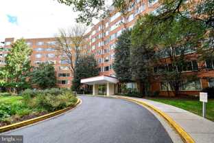 4000 Tunlaw Rd Nw Apt 505 #505 - Photo 1 of 1