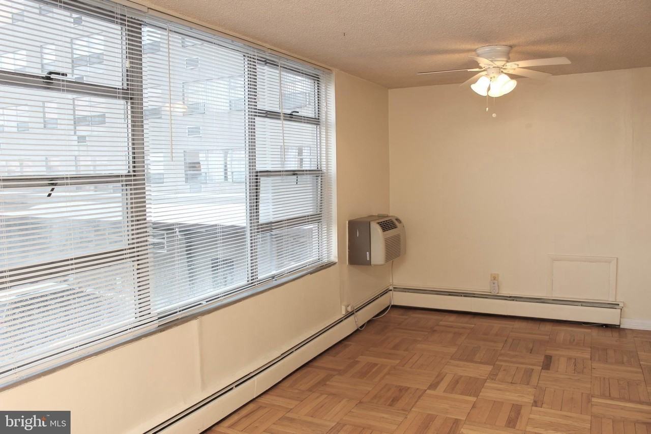 1030 East Lancaster Avenue #111 - Photo 4 of 29