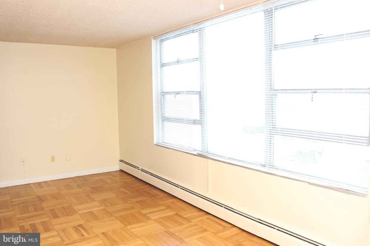 1030 East Lancaster Avenue #111 - Photo 5 of 29