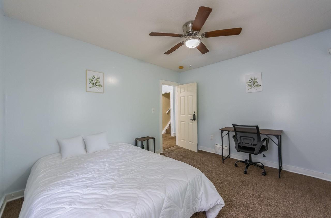 Agnes Ave - Photo 6 of 6