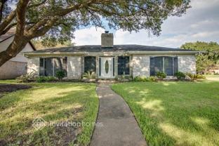 15823 Blackhawk Blvd - Photo 1 of 1
