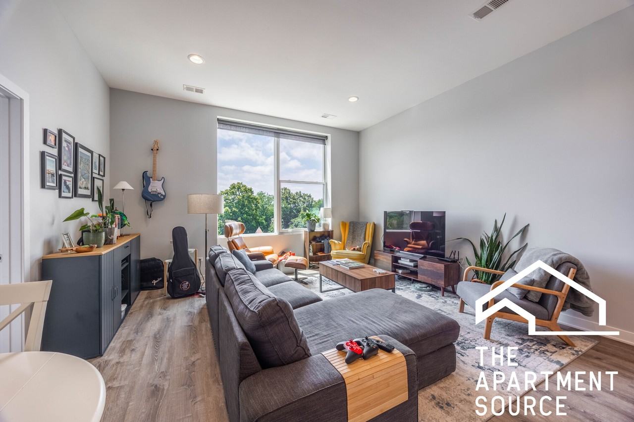 2247 W Lawrence Ave #205 - Photo 3 of 24