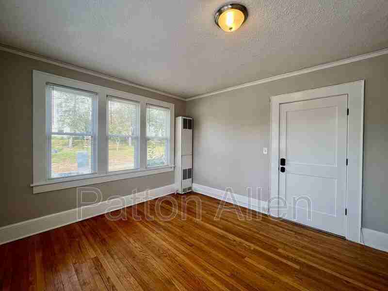 205 Hillside St #1 - Photo 3 of 18