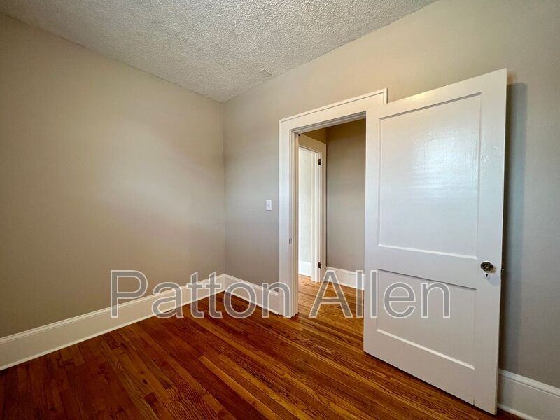 205 Hillside St #1 - Photo 6 of 18