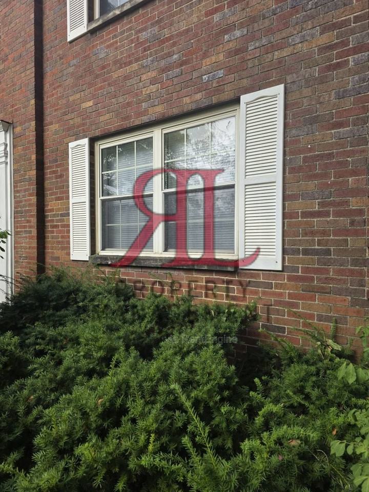 1088 NW Blvd #A - Photo 3 of 10