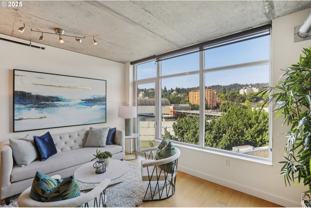1926 W Burnside St #912 - Photo 1 of 1