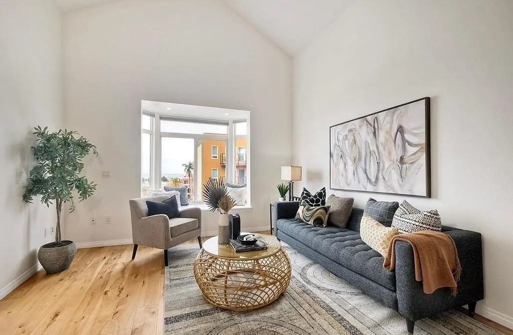 2400 5Th Ave - Photo 7 of 33