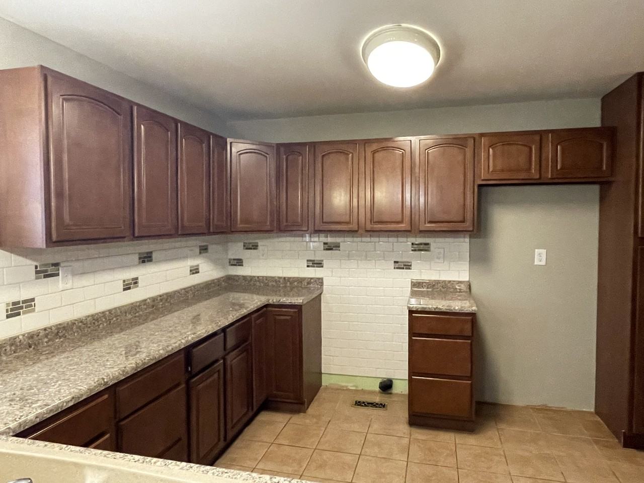 531 S Hayden Ave #NA - Photo 3 of 13