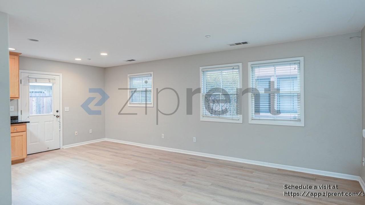 1165 Broadway - Photo 2 of 26