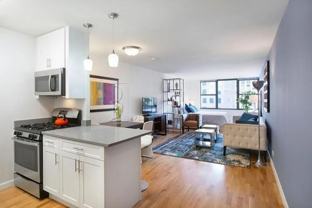 355 S End Ave #6P - Photo 1 of 1