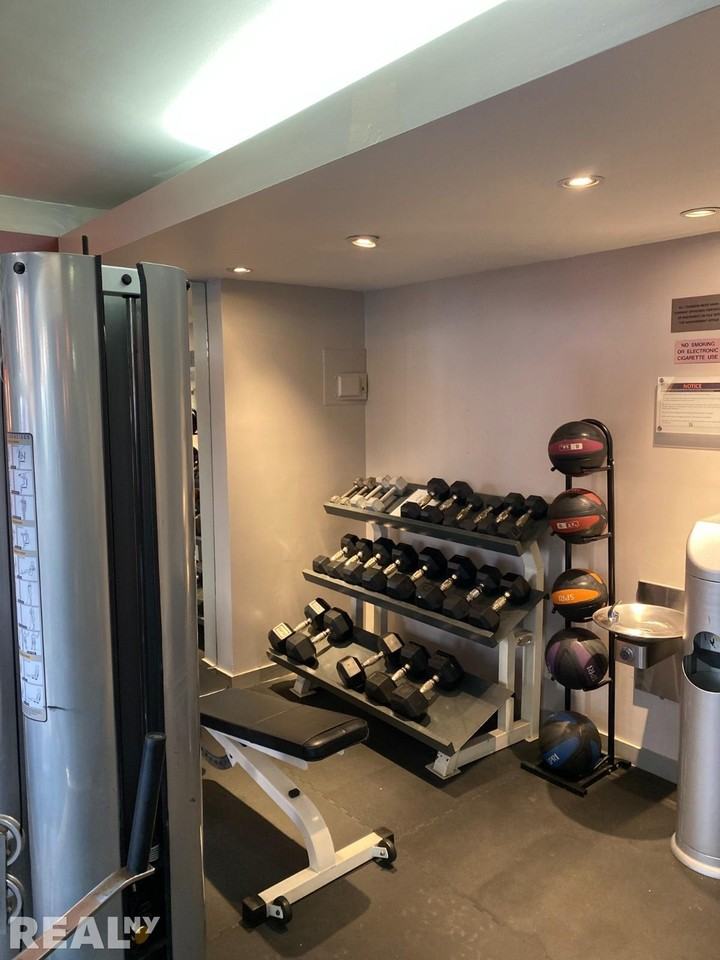 East 36th Street #12A - Photo 7 of 9