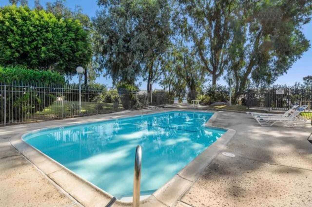 709 Copper Dr - Photo 5 of 15