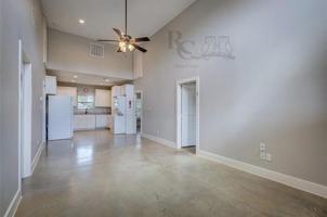 featured image of 709 Maple St