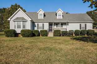 186 Elm St - Photo 1 of 1