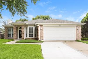 featured image of 4910 Green Hollow Dr