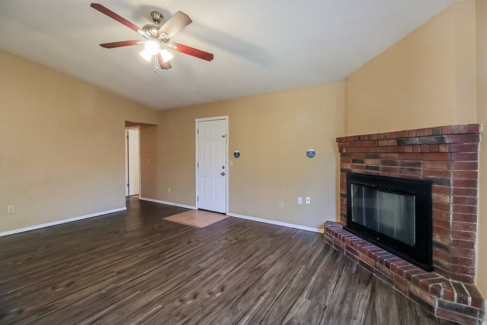 12265 Sw 12th St - Photo 5 of 16