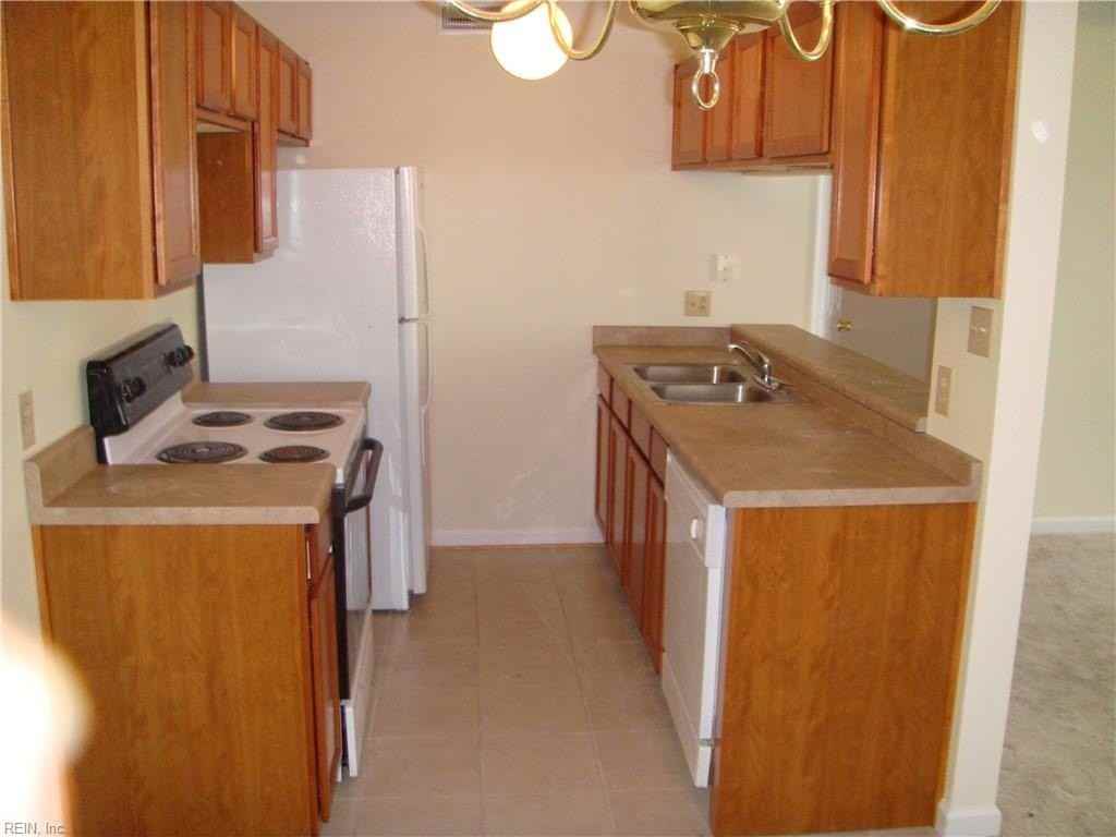 416 Shelter Dr - Photo 4 of 6