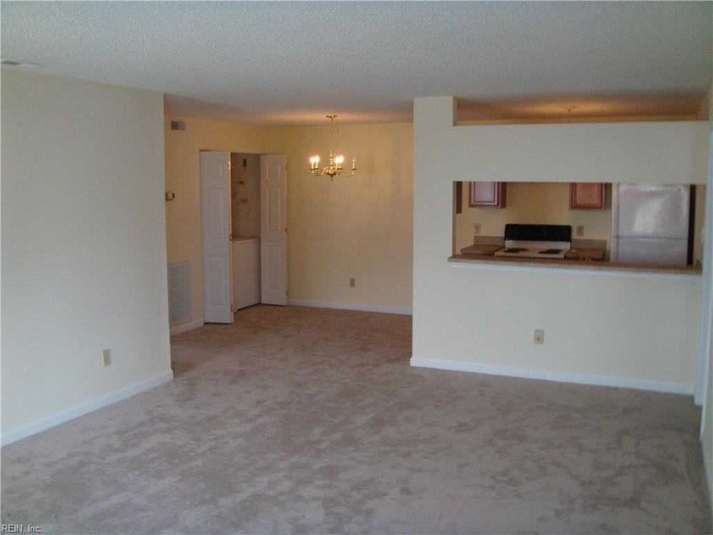 416 Shelter Dr - Photo 5 of 6