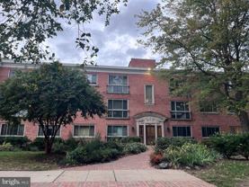 2711 Ordway St Nw Apt 205 #205 - Photo 1 of 1