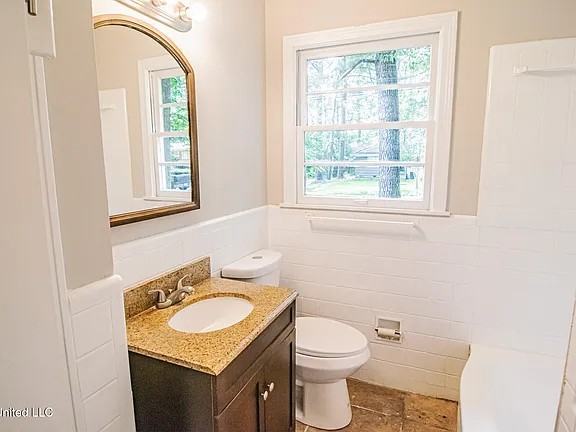 5508 Wayneland Dr - Photo 6 of 19