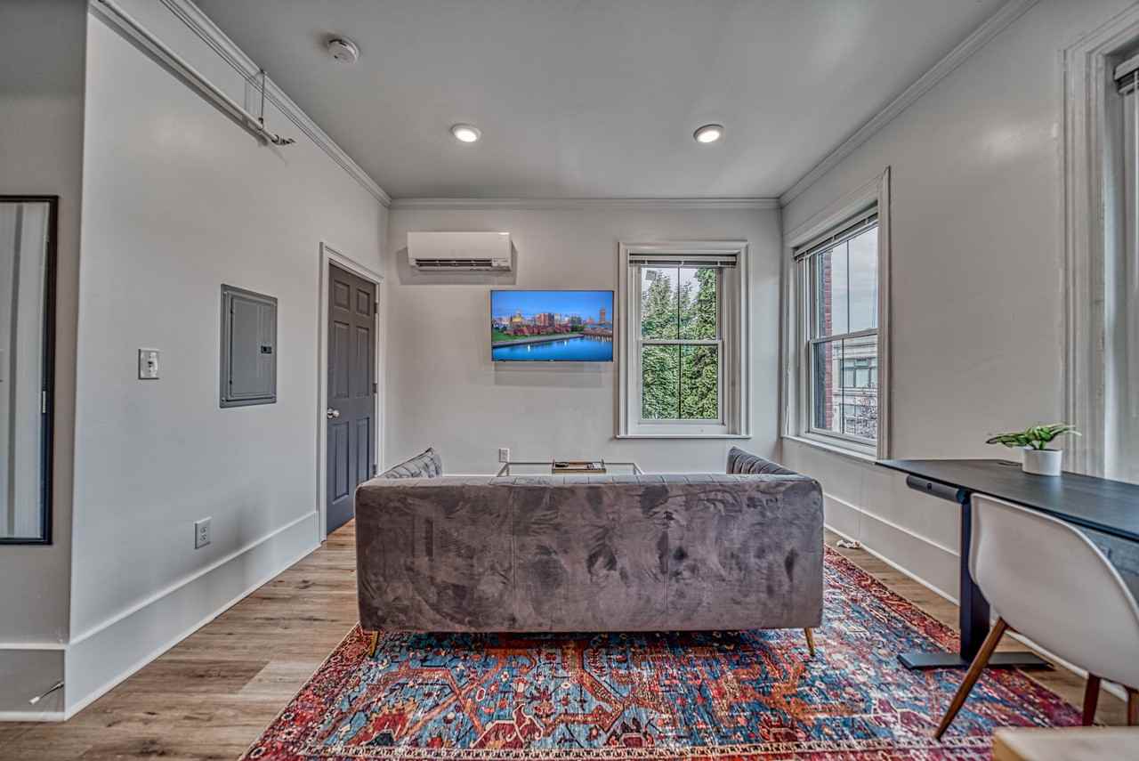 46 Allen St #3 - Photo 5 of 22