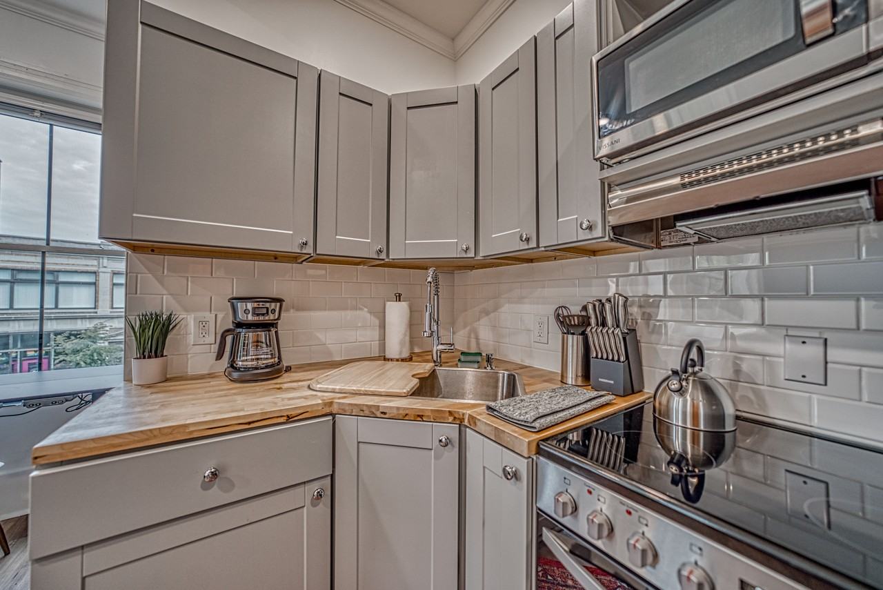 46 Allen St #3 - Photo 6 of 22