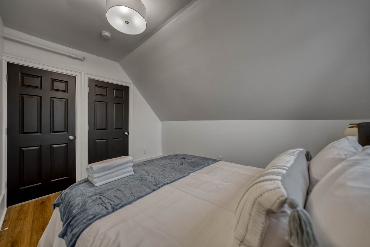 46 Allen St #5 - Photo 7 of 24