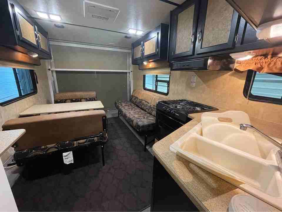 5250 Okeechobee - Photo 3 of 20