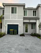 676 Se 14th St - Photo 1 of 1
