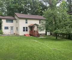 featured image of 124 Academy St