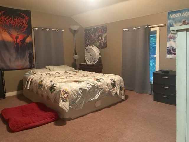 124 Academy St - Photo 2 of 12