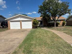 513 Carlyle Dr - Photo 1 of 1