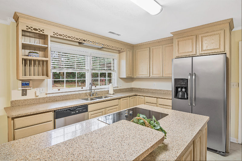 1408 N Cherokee Ave #1 - Photo 4 of 16