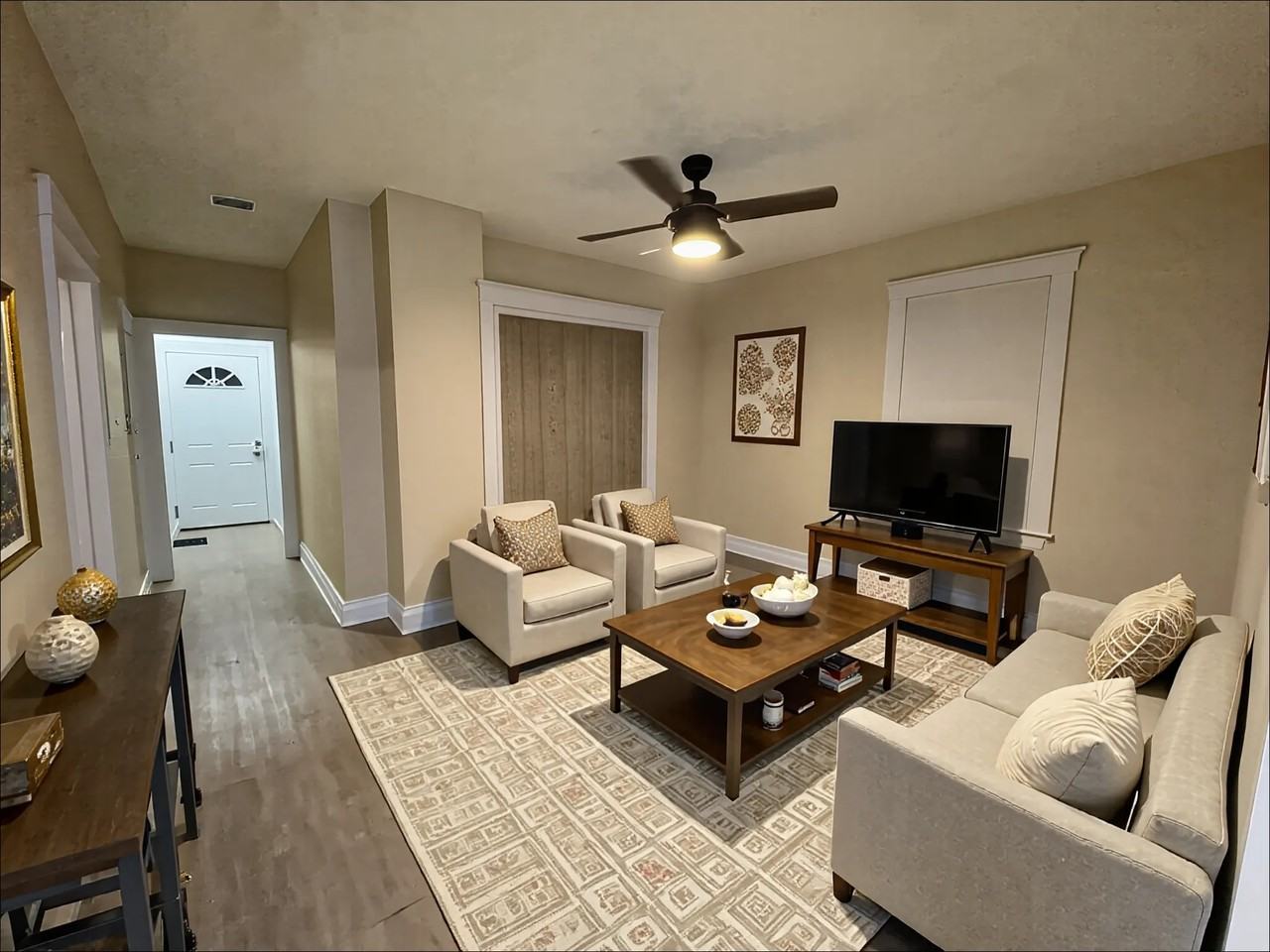 14 East 16th Street - Photo 3 of 9