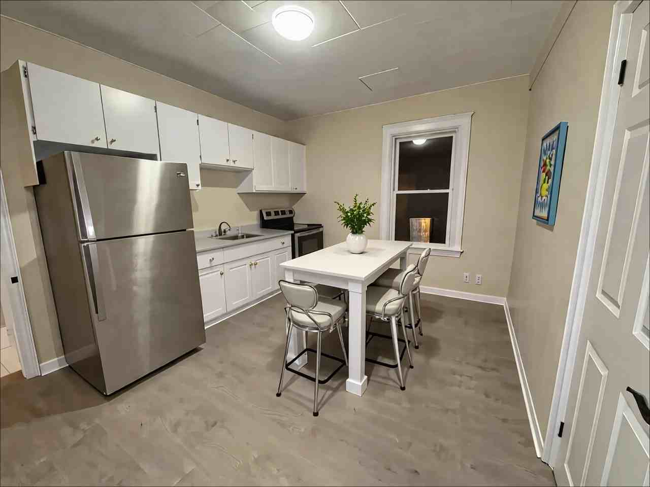 14 East 16th Street - Photo 2 of 9