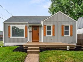 3302 N Chester Ave - Photo 1 of 1