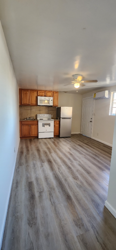 3873 Superba St - Photo 7 of 8