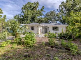 829 Groveland Ave - Photo 1 of 1