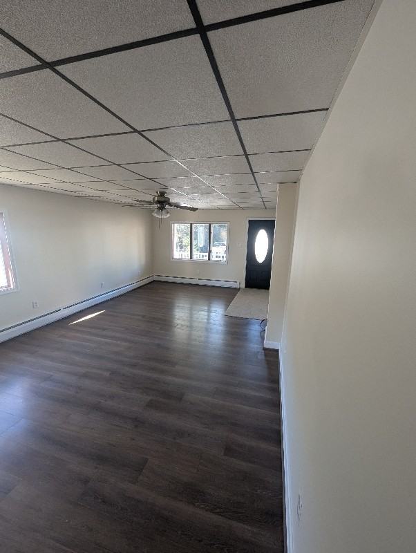 228 School St - Photo 2 of 19