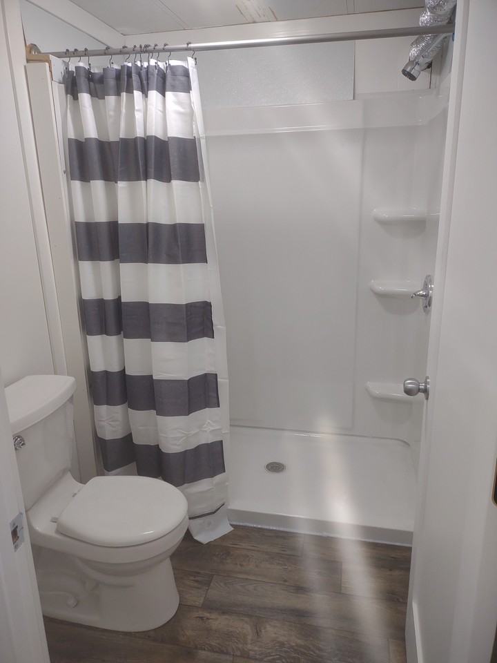 6122 141st Avenue North - Photo 3 of 4