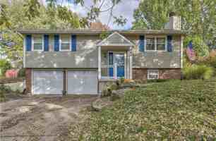 featured image of 403 Se Annette St #NA