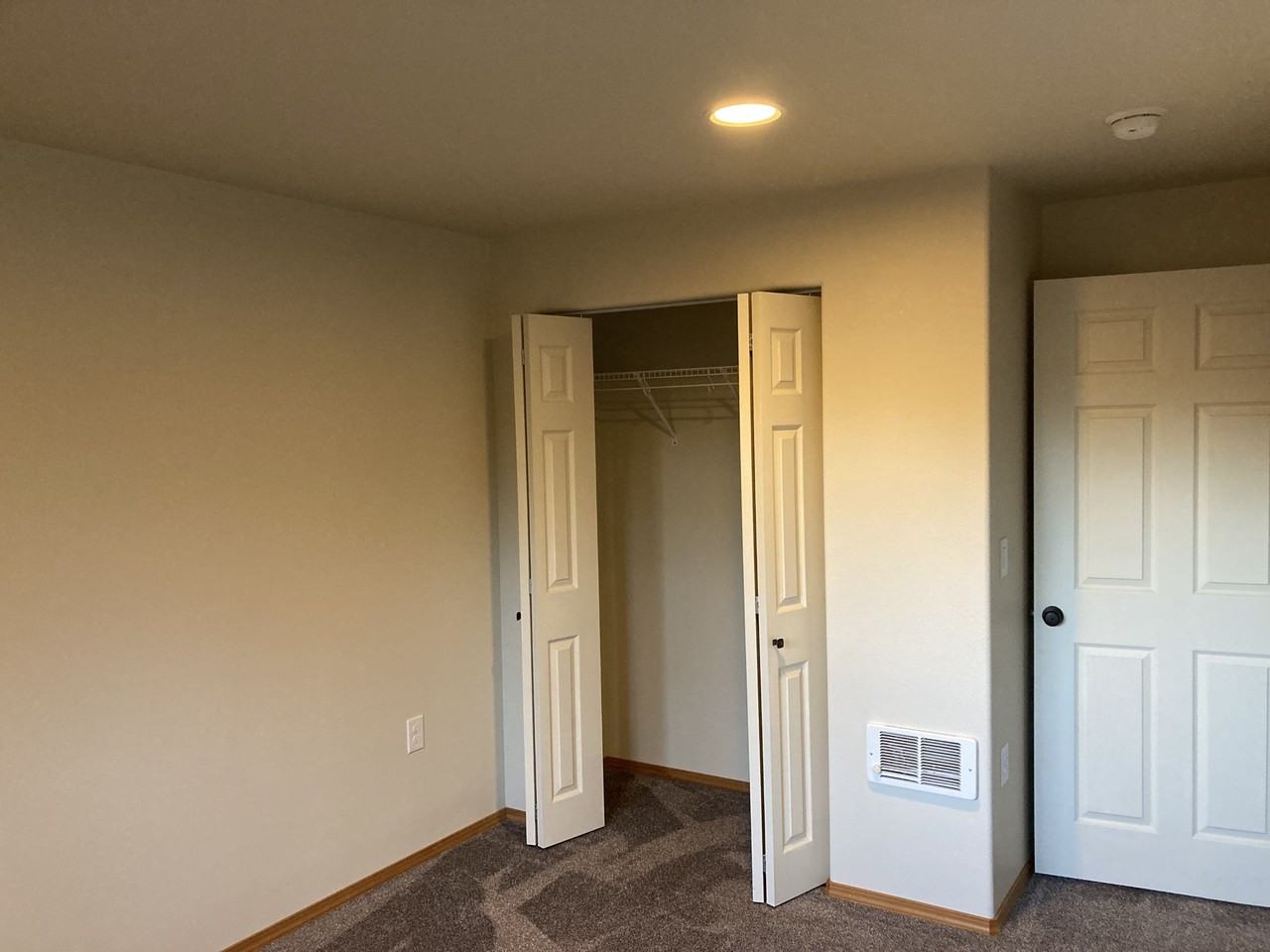 765 12th St #765 - Photo 3 of 7