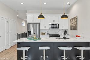 featured image of 5201 S Wabash Ave #3