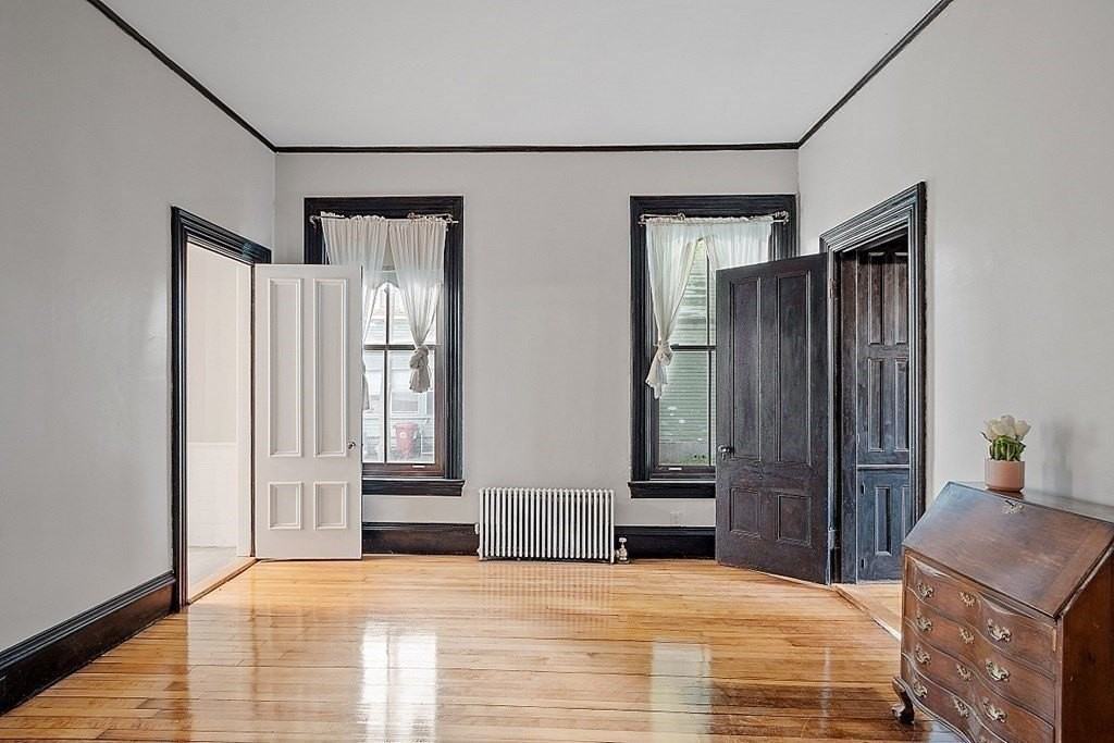 42 Highland St - Photo 7 of 26