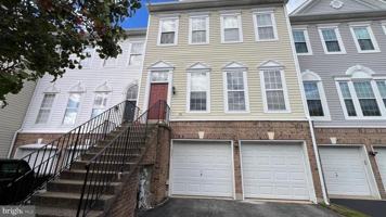 featured image of 822 W Boxborough Dr