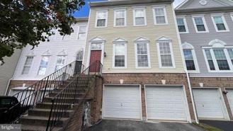 822 W Boxborough Dr - Photo 1 of 1